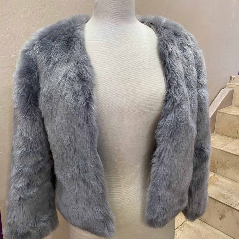 Faux fur small coat